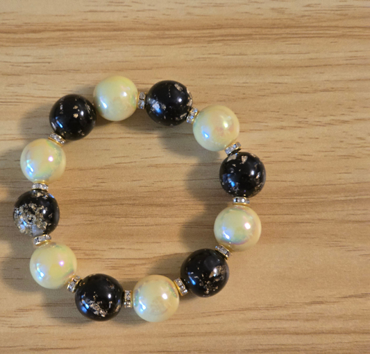 A Touch of Gold Bracelet